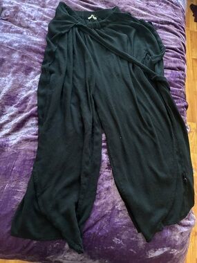 Black Wide Leg Cropped Pants – Women’s Ankle-Length Style